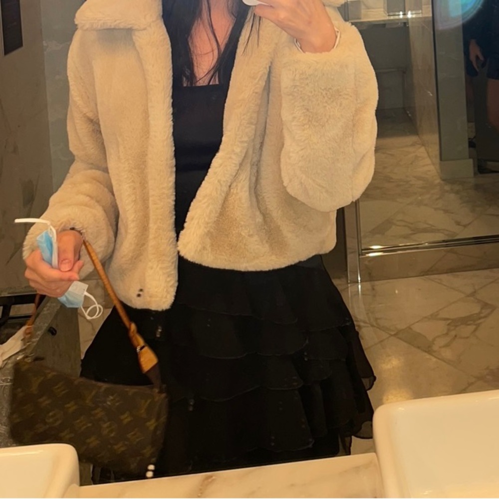 Blank NYC fur jacket - Picture 5 of 5